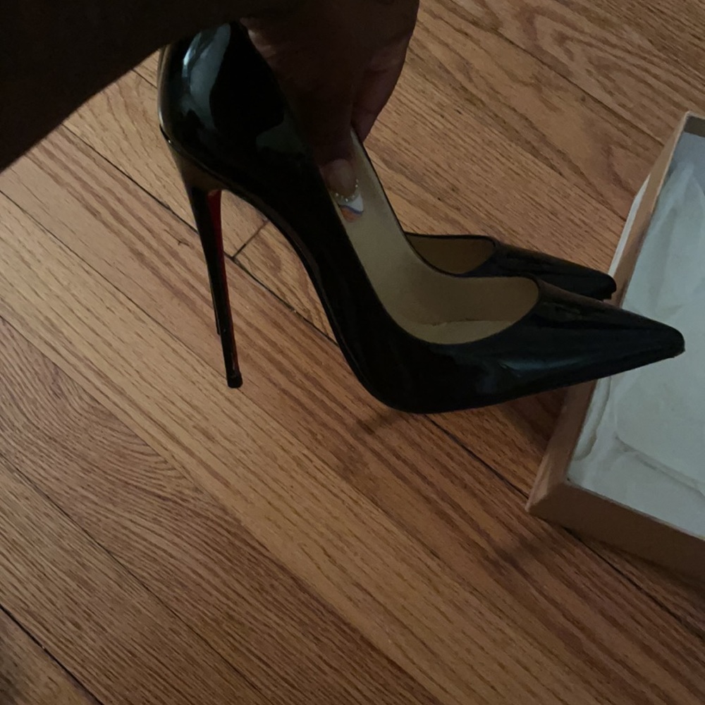 So Kate Christian Louboutin - Picture 2 of 3